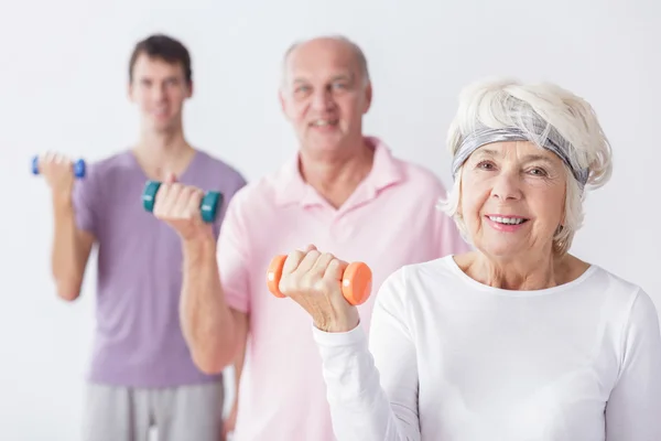 Somos personas mayores aptas. ! — Foto de Stock