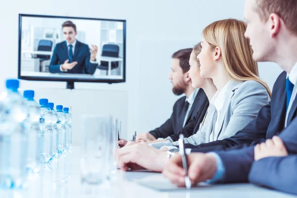 Videoconferencia con empresarios — Foto de Stock