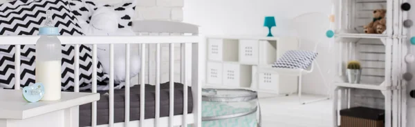 Mooie baby kamer in originele stijl — Stockfoto