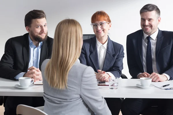 Employers happy of new pretty applicant — Stock Photo, Image