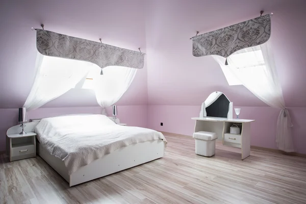 Chambre pour couple romantique — Photo