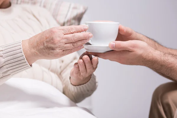 Te hice una taza de té. — Foto de Stock