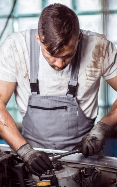 Profesional en el trabajo — Foto de Stock