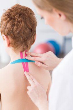 Kinesiotaping fizyoterapi yeni bir yöntem olarak