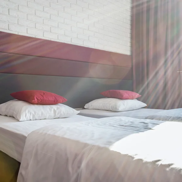 Dormitorio por la mañana — Foto de Stock