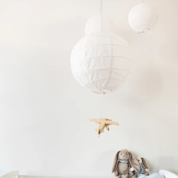 Habitación de bebé en blanco y negro — Foto de Stock