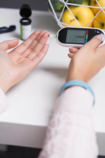 Blood sugar level always under control — Stock Photo, Image