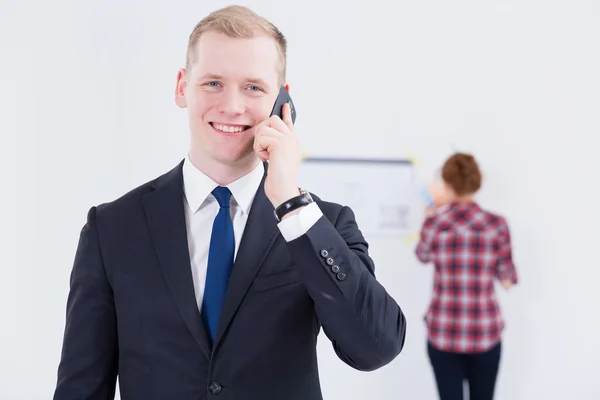 Immer seinen Vorgesetzten gegenüber rechenschaftspflichtig — Stockfoto