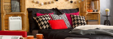 Tasarım karakter ile