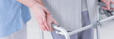 Hasta bakıcı ve devre dışı