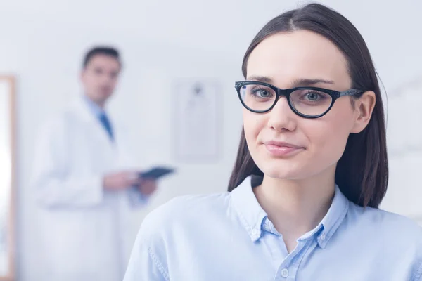 Estas gafas están de moda. — Foto de Stock