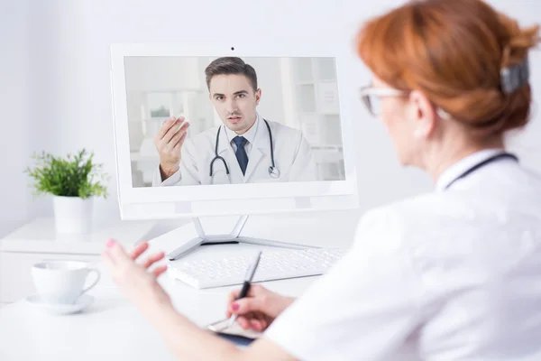Communication with another specialists is essential — Stock Photo, Image