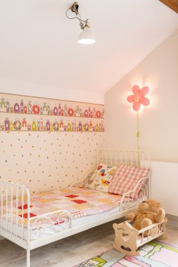 Onun en sevdiği renk pembe olduğunu