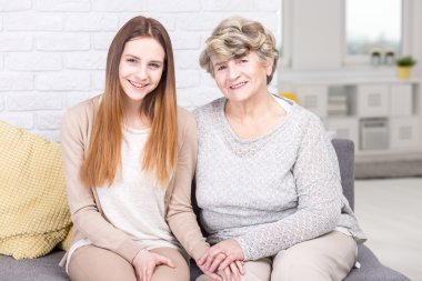 Karşılıklı sıcaklık ve destek paylaşımı