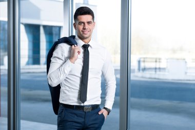 İyi hissetmek yeterince başarılı