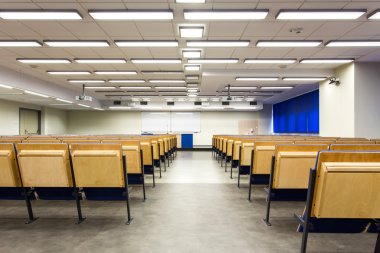 Yakında, tüm koltuklar alınacaktır