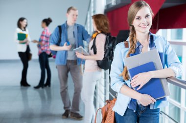 kadın Üniversitesi Öğrenci