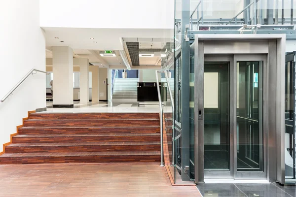 Which one choose - stairs or elevator? — Stock Photo, Image