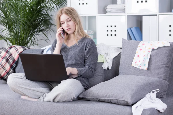 Arbeit ab dem frühen Morgen — Stockfoto