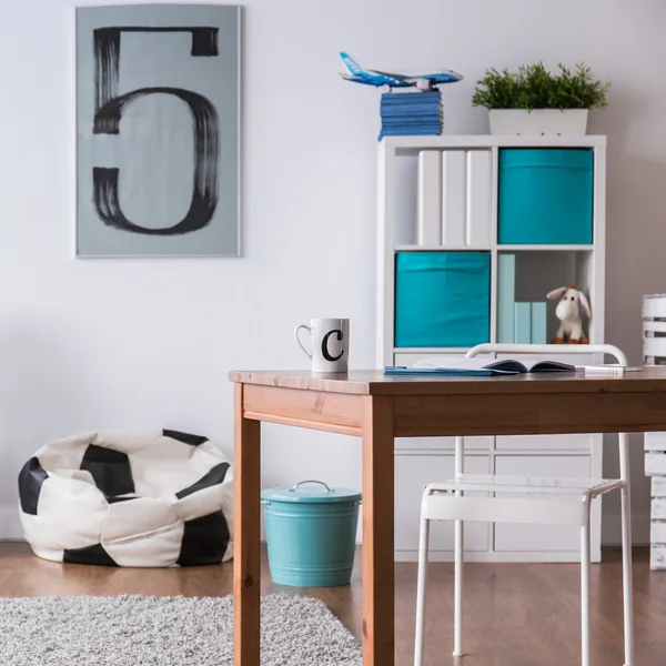 Quarto elegante perfeito para ventilador de futebol menino — Fotografia de Stock