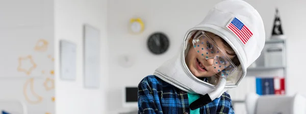 Little spaceman boy — Stock Photo, Image