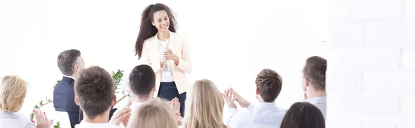 Sintesi della riunione positiva — Foto Stock