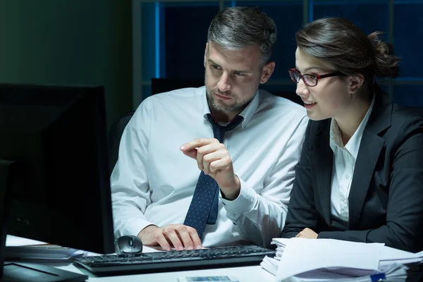 Cooperação ideal entre parceiros de trabalho — Fotografia de Stock