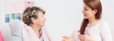 Aile birlikte vakit geçiriyor.