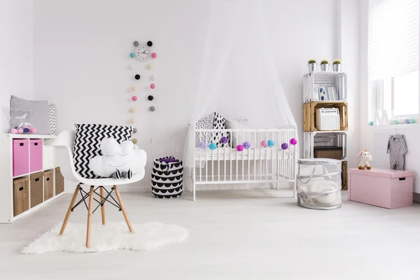 Новый дизайн комнаты для маленькой девочки — стоковое фото