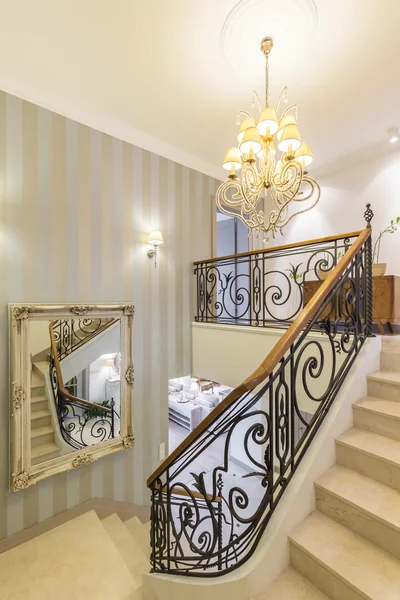 Escalera en estilo victoriano — Foto de Stock