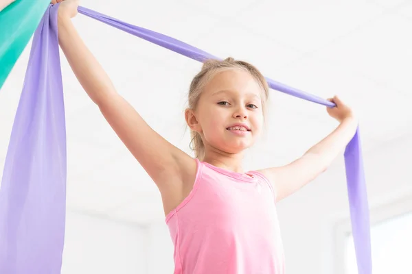 Full of energy for her favourite gymnastics classes — Stock Photo, Image