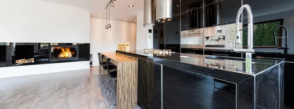 Spacious kitchen for the chef — Stock Photo, Image