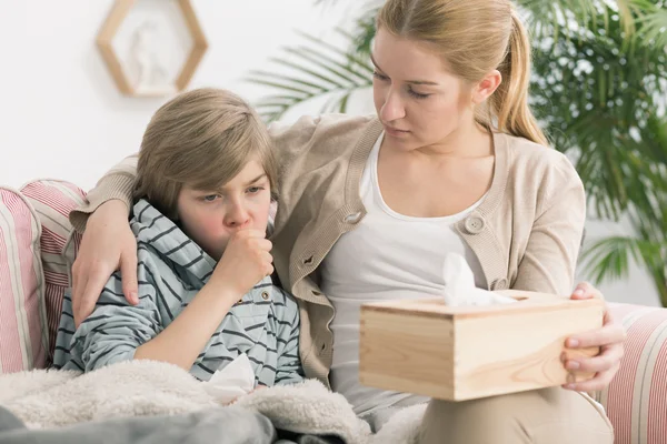 Taking care of her child — Stock Photo, Image