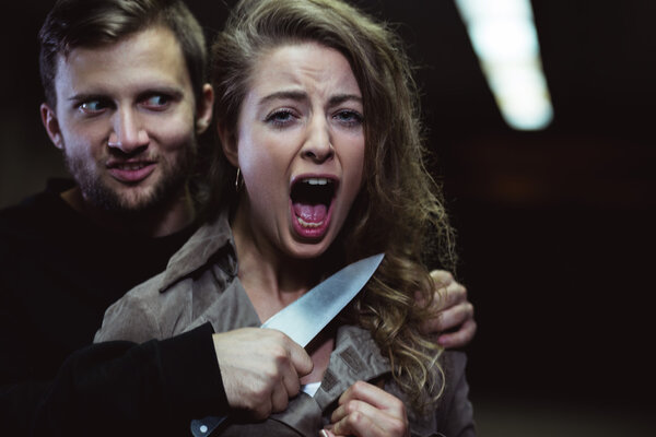 Крики о помощи
