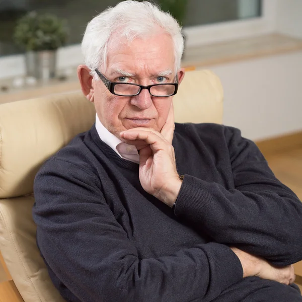 Professional mature psychoanalyst — Stock Photo, Image