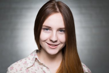 Gülümseme olduğunu en iyi kadın yapmak kadar