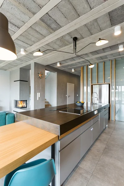 Cozinha moderna piso aberto — Fotografia de Stock