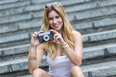 Senin bir resmini çekeyim!