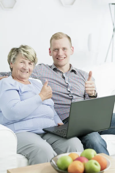 Ny teknik är ok! — Stockfoto