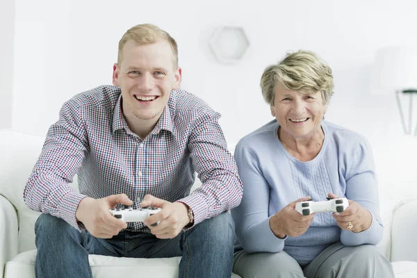 And the winner is... grandma! — Stock Photo, Image