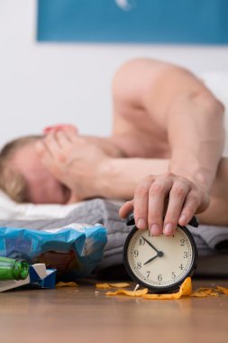 Alarm saatini nefret
