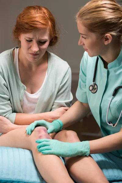 Non preoccuparti, smettera 'presto di far male. — Foto Stock