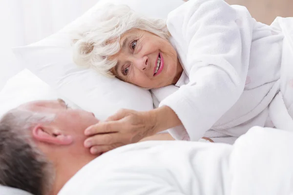 Vreugde van de mogelijkheid van wakker met hem voor zo vele jaren blijft ongewijzigd — Stockfoto