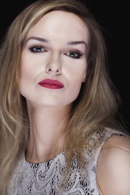 Tam olarak farkında onun çekici Güzellik