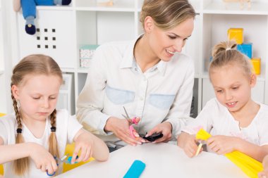 Öğretmen her zaman onlar için 's