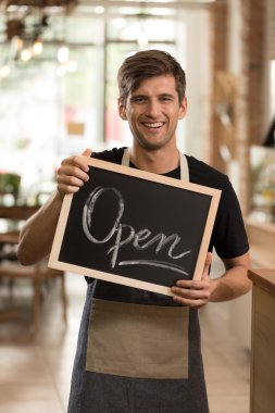 Bir fincan kahve ile bir güne başlamak daha iyi