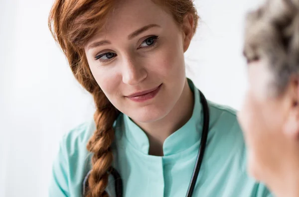 Young female physician — Stock Photo, Image