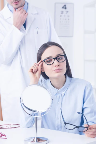 Ta hand om dina ögon — Stockfoto