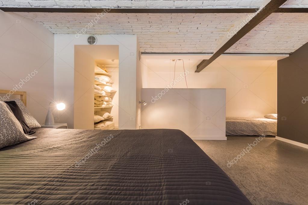 Slaapkamer met ontspannen sfeer — Stockfoto © photographee.eu #116306482 Slaapkamer met ontspannen sfeer — Stockfoto © photographee.eu #116306482