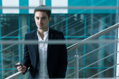 Şehir merkezindeki office eserlerindeki memnun